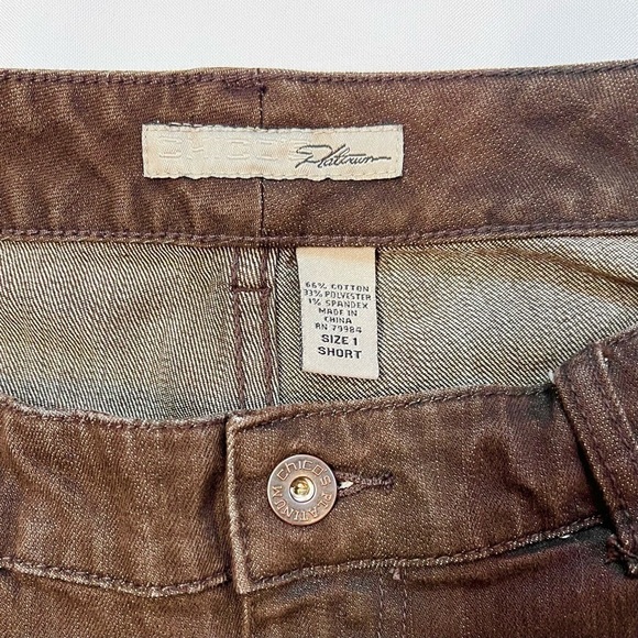 Chicos Platinum Jeans Ultimate Fit‎ Slim Leg Brown Sz 1(8) Short EUC - Picture 3 of 8